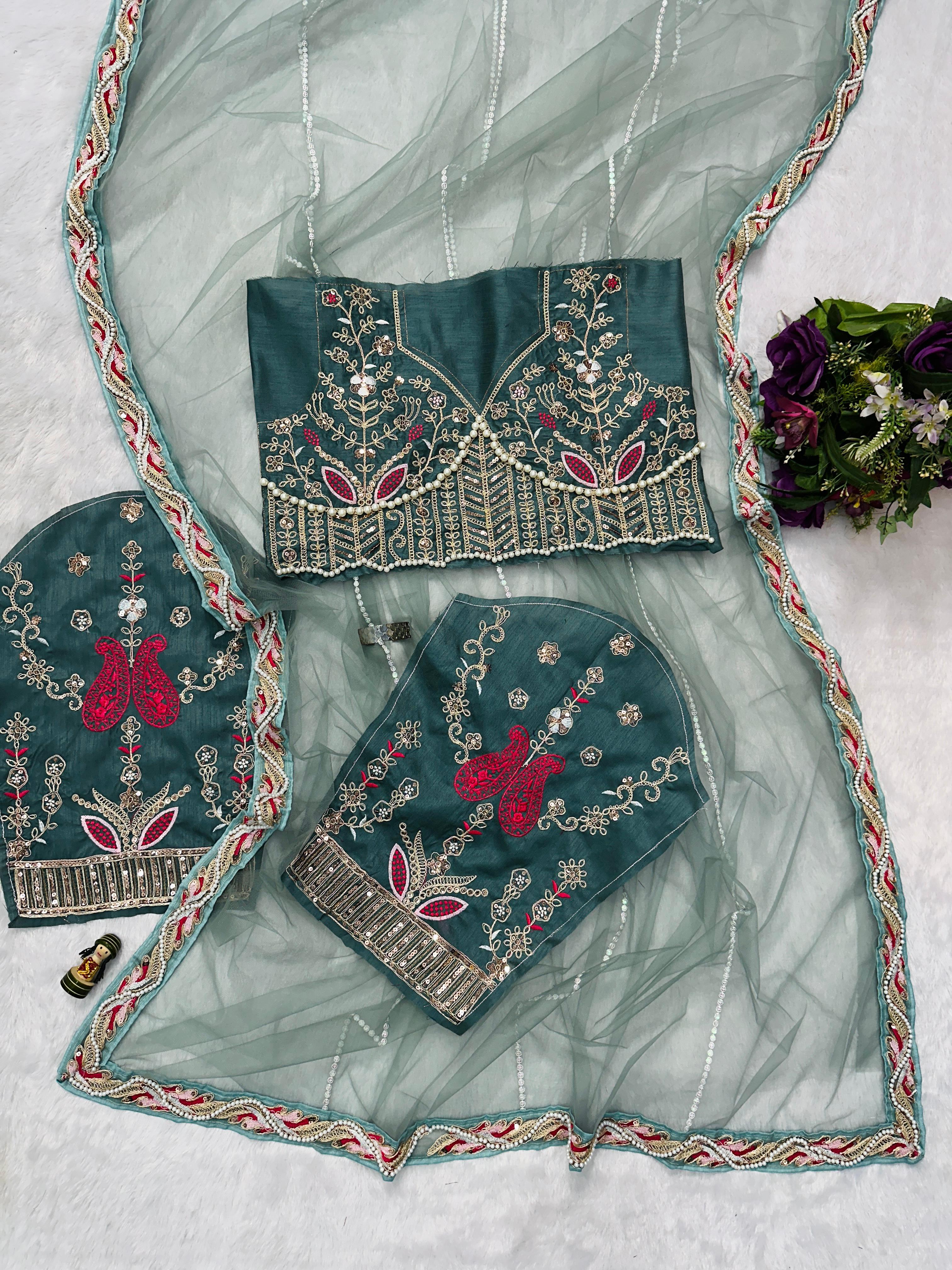 Women's Latest Designer Fancy Sarees with Beautiful Motiwork Blouse Piece