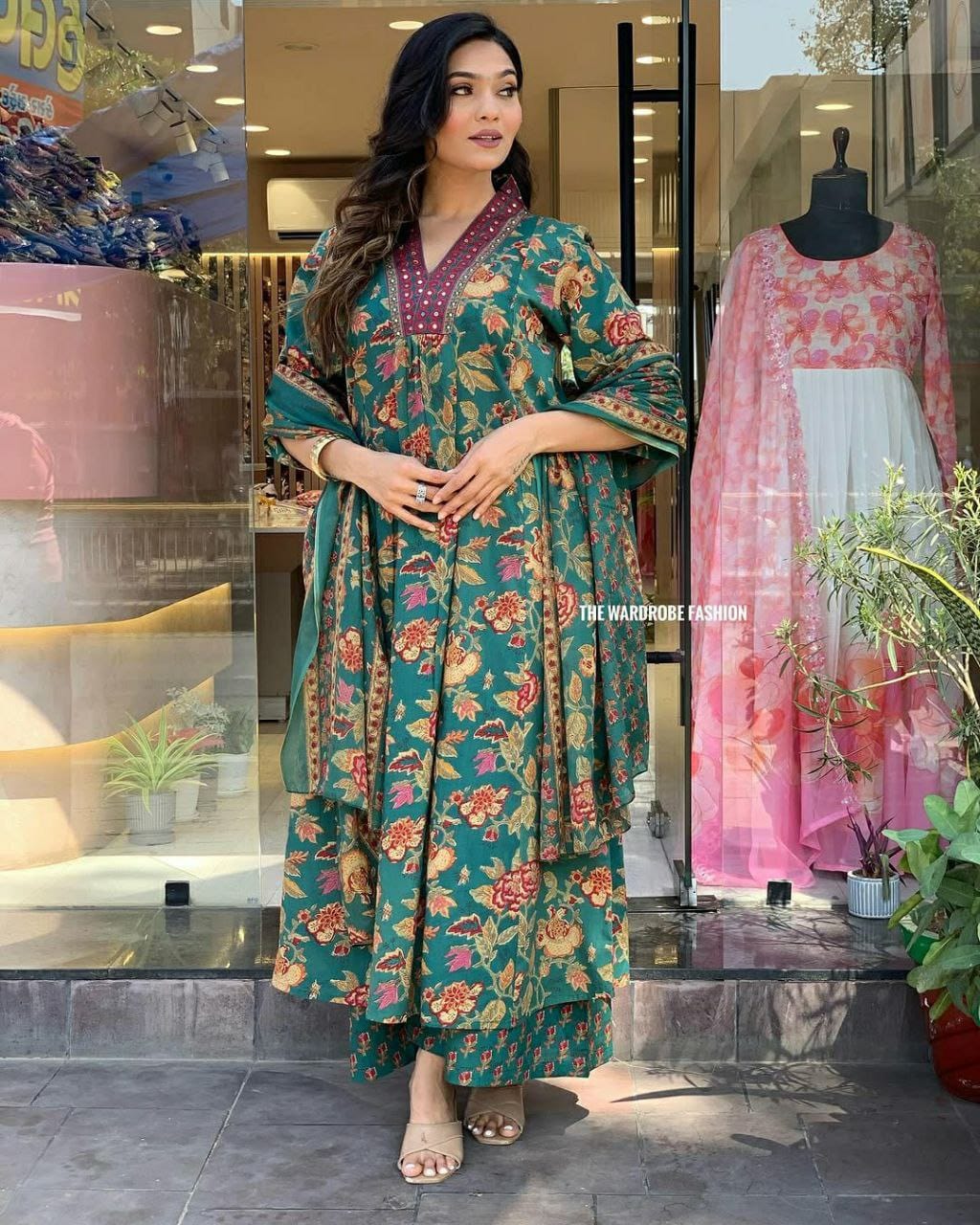 Women's Trendy & Beautiful Kurti with Bottom and Dupatta