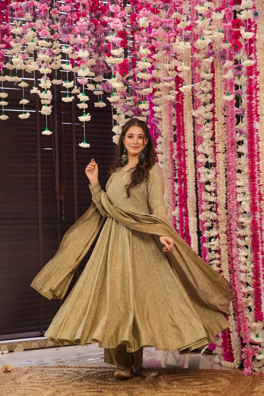 Women's Trendy Bandhani Suit Set with Bottom & Dupatta