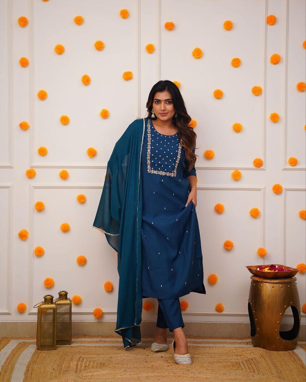 Women's Trendy & Beautiful Kurti with Bottom and Dupatta