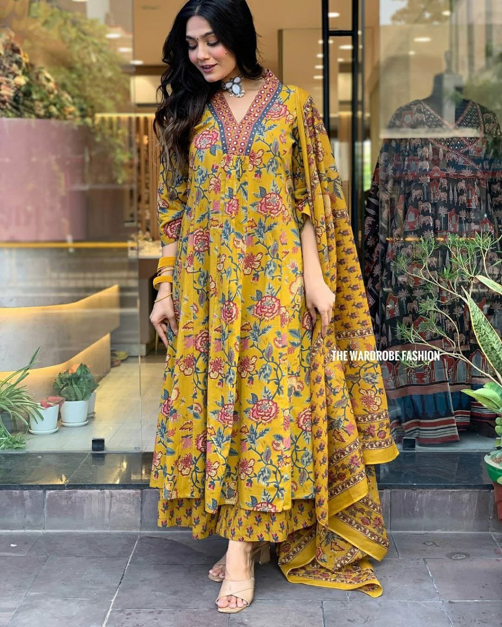Women's Trendy & Beautiful Kurti with Bottom and Dupatta