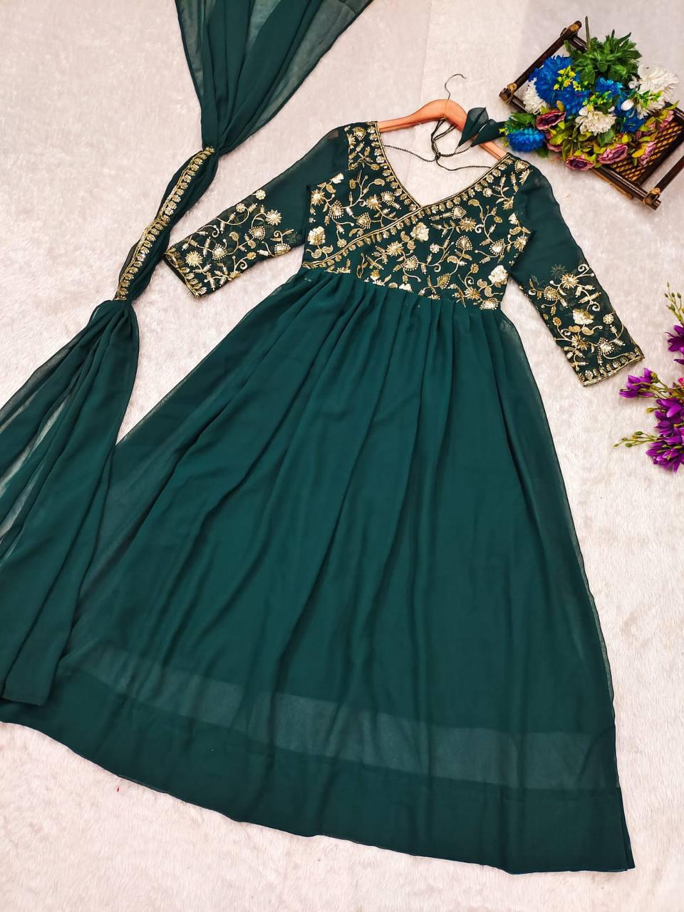 Women's Beautiful Sparking Embroidery Dress