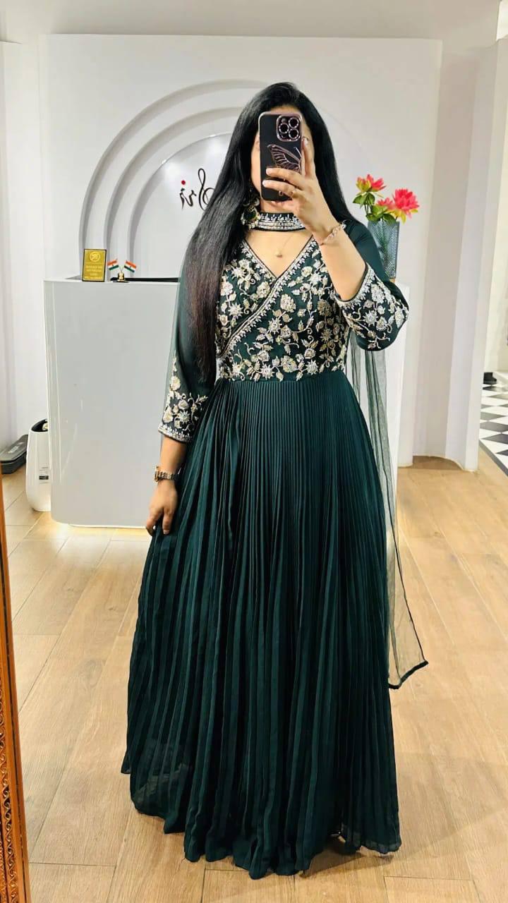 Women's Beautiful Sparking Embroidery Dress
